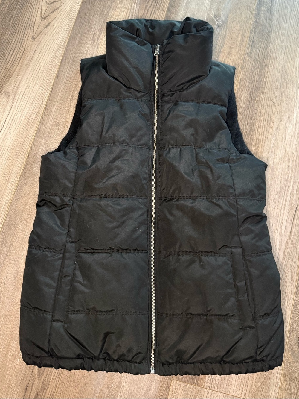 Old Navy Black Quilted Puffer Vest with High Collar Size Small